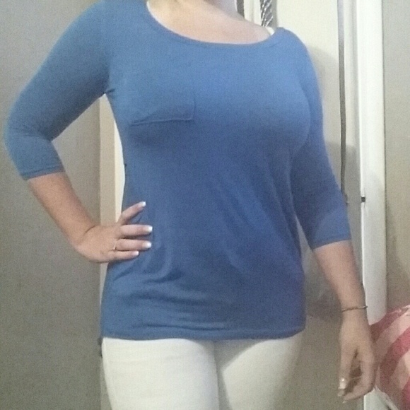 Blue short/long top