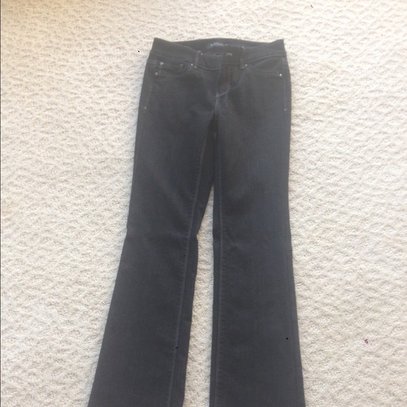 REALLY NICE White House black market jeans!