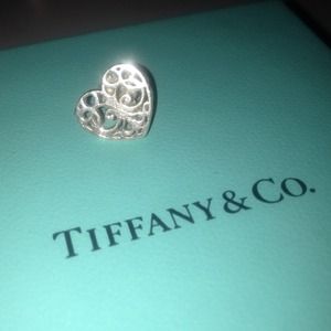 Tiffany & Co. Enchant Heart Earring!!