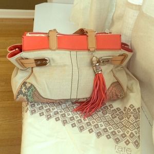 Y2K Coral, Beige, Snakeskin Handbag with Tassel, great Condition