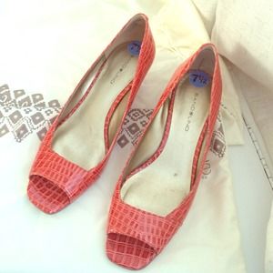 Coral Peep toe shoes used once