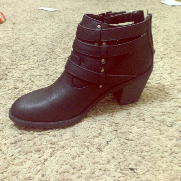 MADDEN GIRL BOOTIES
