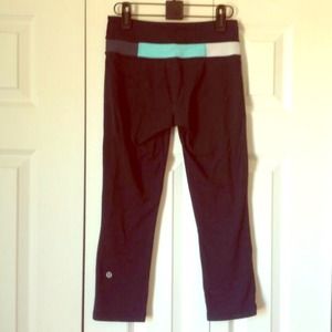 Lululemon reversible crops.