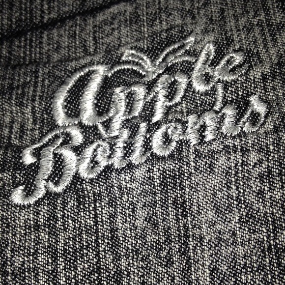 BRAND NEW W/O TAGS - Picture 2 of 4