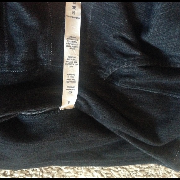 Lulu lemon - Picture 2 of 3