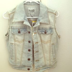 American Rag Denim Vest Colleen Wash Medium