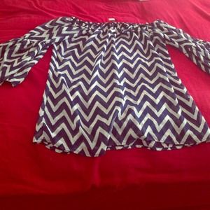 Chevron blue and white print