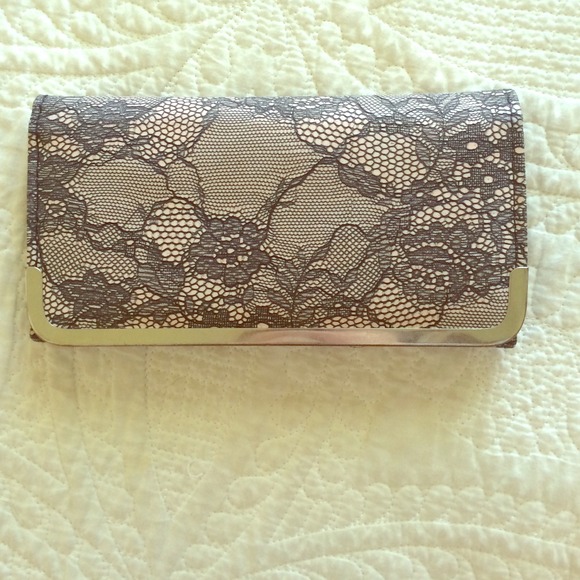 Light Pink & Black Floral Charlotte Russe Wallet.
