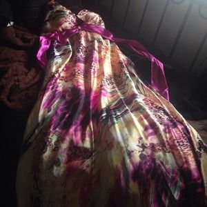 This is a size 16 taboo long prom dress