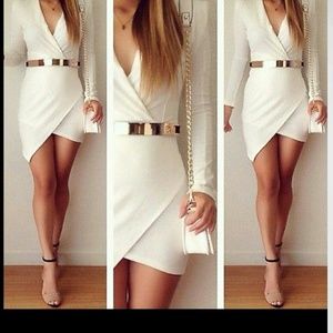 White wrap dress *Bust "30" *Waist "24" Length"33