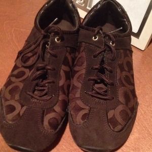 Authentic brown size 9 coach shoes
