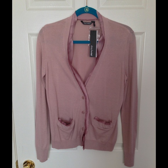 Daisy Fuentes Pink Cardy!!