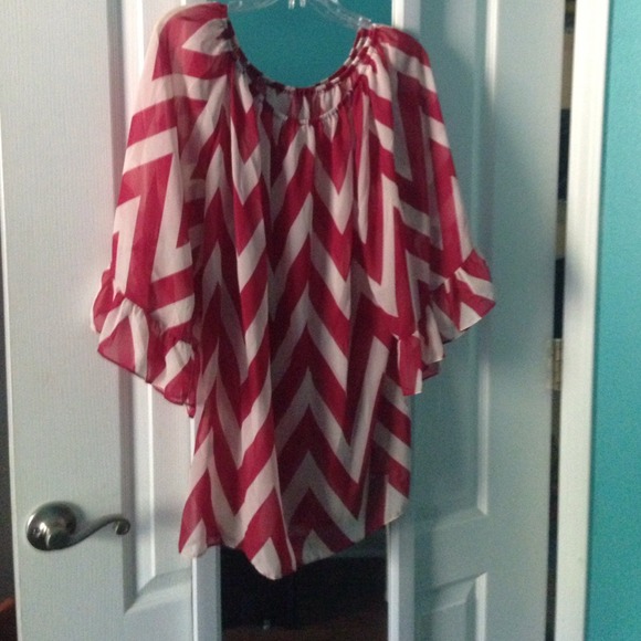 Large red chevron boutique shirt!