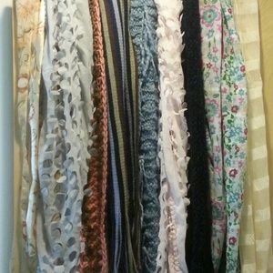 Assorted scarf bundle