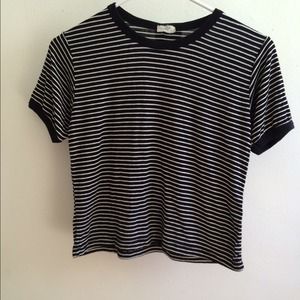 Brandy Melville Nadine shirt