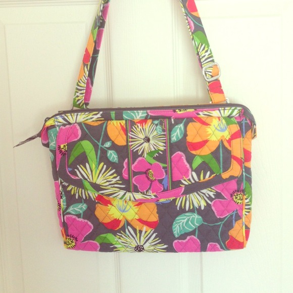 Vera Bradley Tablet Hipster in Jazzy Blooms