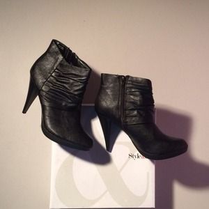 Style & Co. Alec Black Boots Size 10M