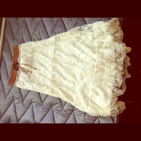 Maxi skirt ( Size small)