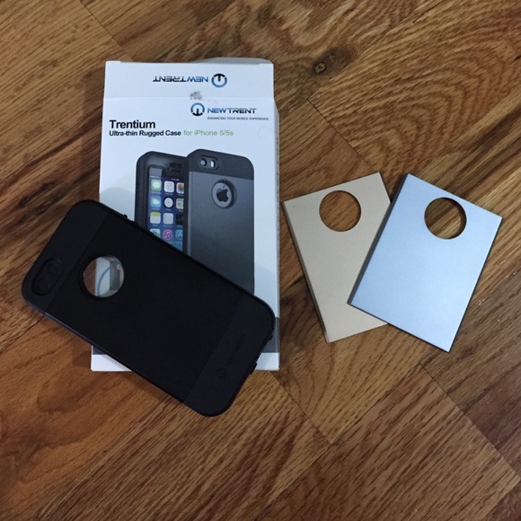 Iphone 5/5S Water Resistant Case.