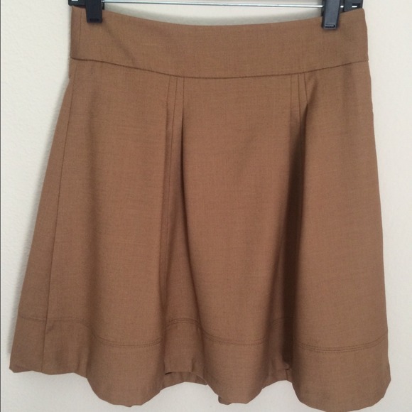 Camel skirt