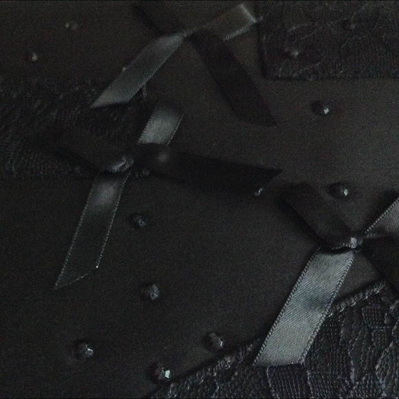 Satin evening clutch - Picture 4 of 4