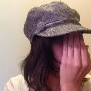 Gray paperboy hat