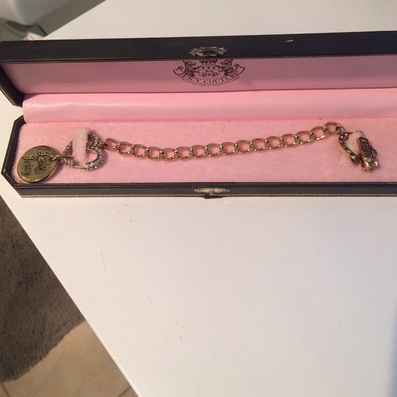 Juicy Couture "Lady Luck" chain Bracelet - Picture 1 of 4