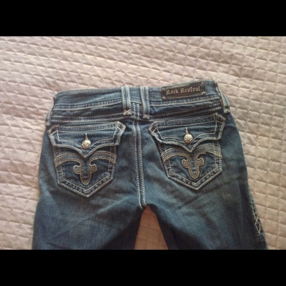 Rock revival jeans size 26