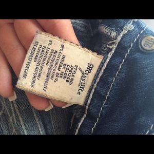 Miss Me Jeans - ❌SOLD❌Miss Me's bootcut size 27 Miss Me Jeans - ❌SOLD❌Miss Me's bootcut size 27