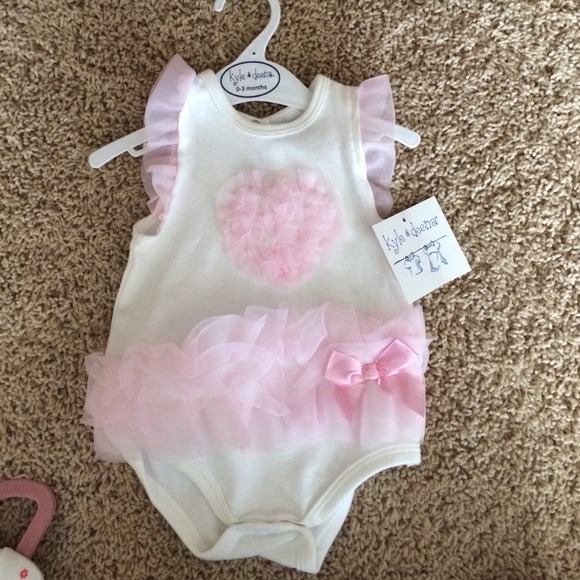 Baby 0-3 m girl onesie. Kyle and deena. New
