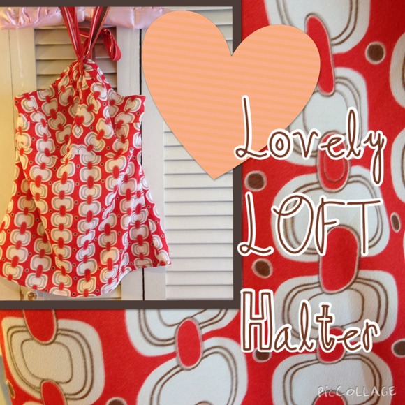 💛Lovely LOFT Halter top💛