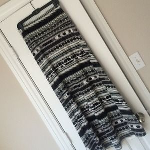 Black and white Aztec skirt