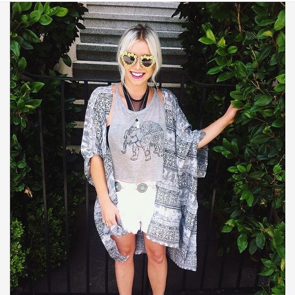 New LF kimono