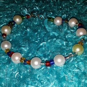 Handmade bead bracelet