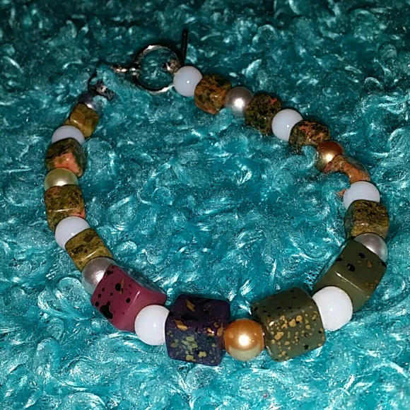 Handmade bead bracelet