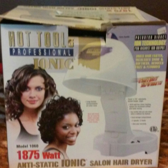 Model 1060 Salon Hair Dryer