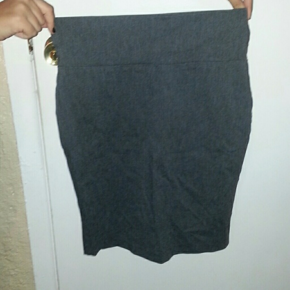 Grey high-waisted pencil skirt - Picture 1 of 1