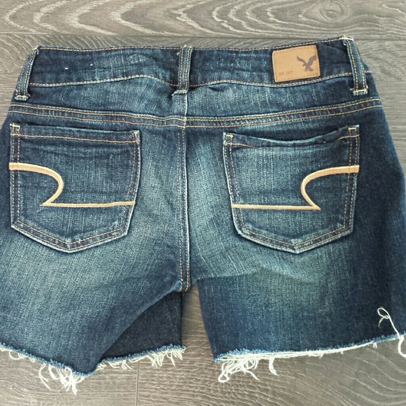 American Eagle Denim Shorts - Picture 2 of 4