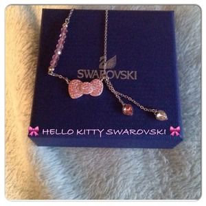 Swarovski & Hello kitty necklace.