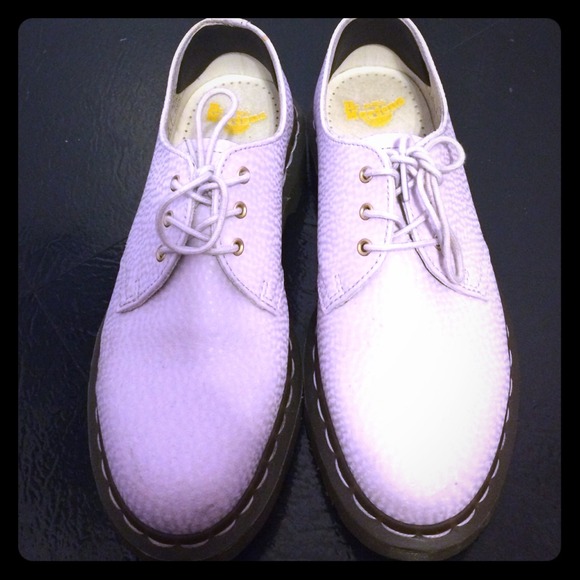 🚨Lavender Oxford Dr Martens