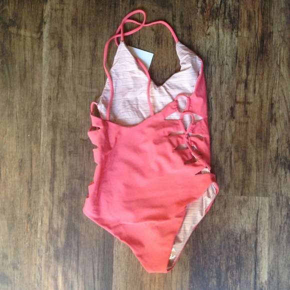 🚫🚫SOLD🚫🚫 ACACIA Swimwear one-piece in Ginger - Picture 2 of 4