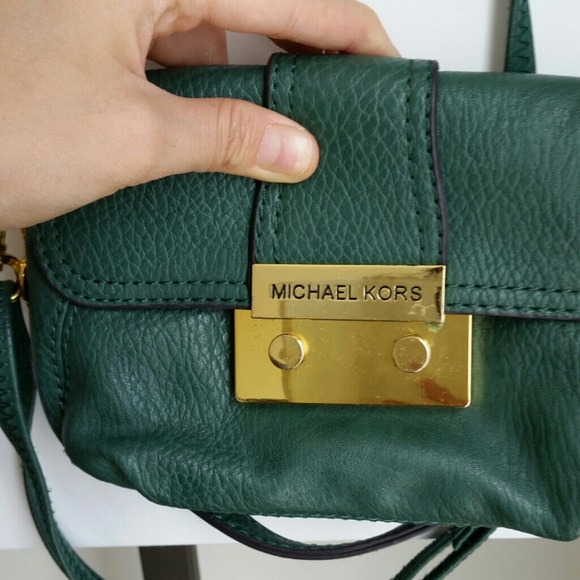 Michael Kors mini satchel - Picture 2 of 2