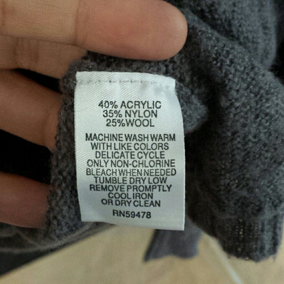 Sweater - Picture 3 of 3