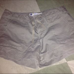 Gap shorts