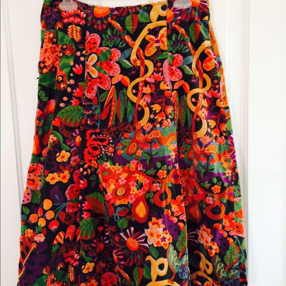 Velvet oilily skirt