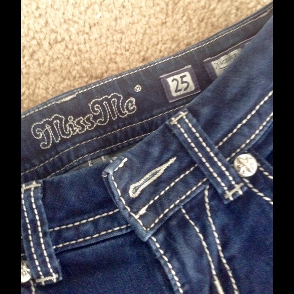 Miss Me Jeans - Picture 4 of 4