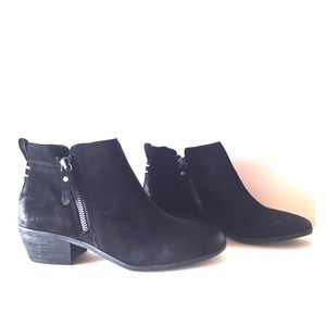 *10% off* Vince Camuto Tricera boots
