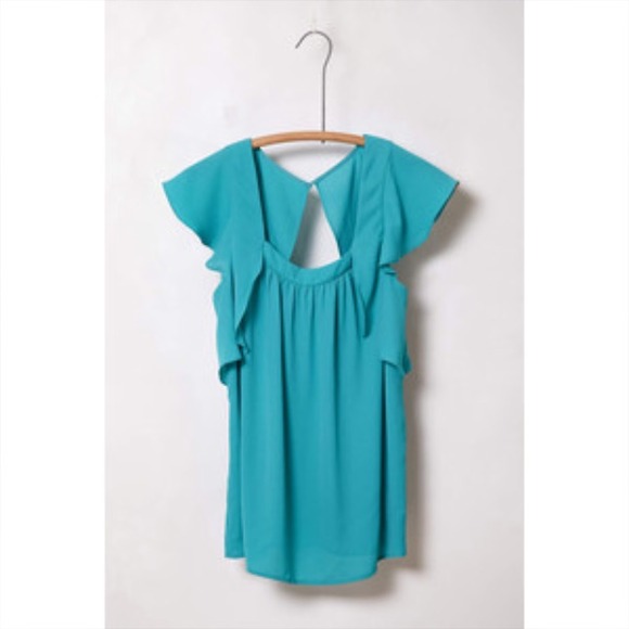 Anthroplogie meadow rue flutter sleeve top.
