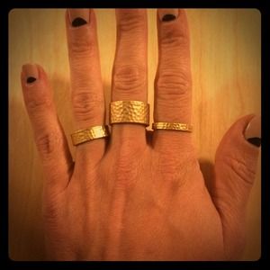 Gorjana Hammered Gold Three Ring Set