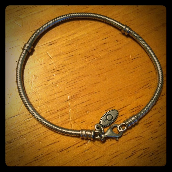 🌸sale!🌸 Authentic pandora bracelet!